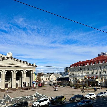 Lux Apartments In The City Center With A Coffee Machine, View Of A Theater, Near Zlata Plaza Ривне Екстериор снимка