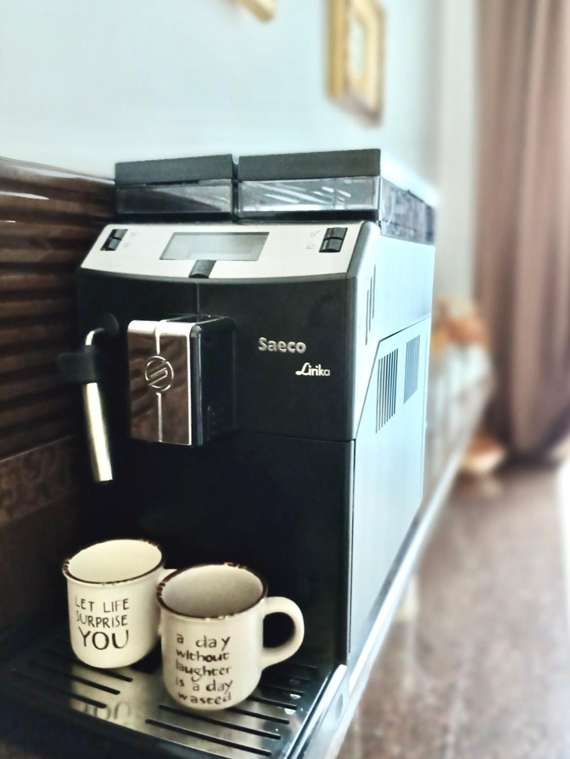 Lux Apartments In The City Center With A Coffee Machine, View Of A Theater, Near Zlata Plaza Ривне Екстериор снимка